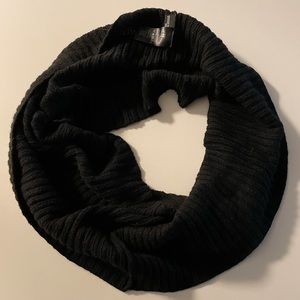 Infinity scarf H&M